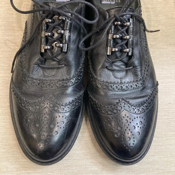 STUART WEITZMAN Sz 9 made in Spain Wingtip Lace Up Oxfords Shoes - Picture 3 of 12